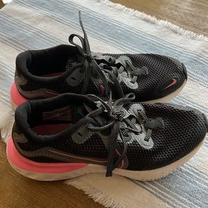 Girls Nike Renew Shoes Excellent condition!
